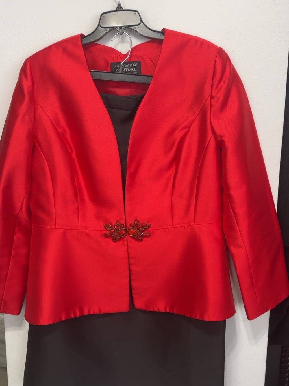 Lilli Ann Couture Red Satin Cropped Blazer with Decorative Closure
